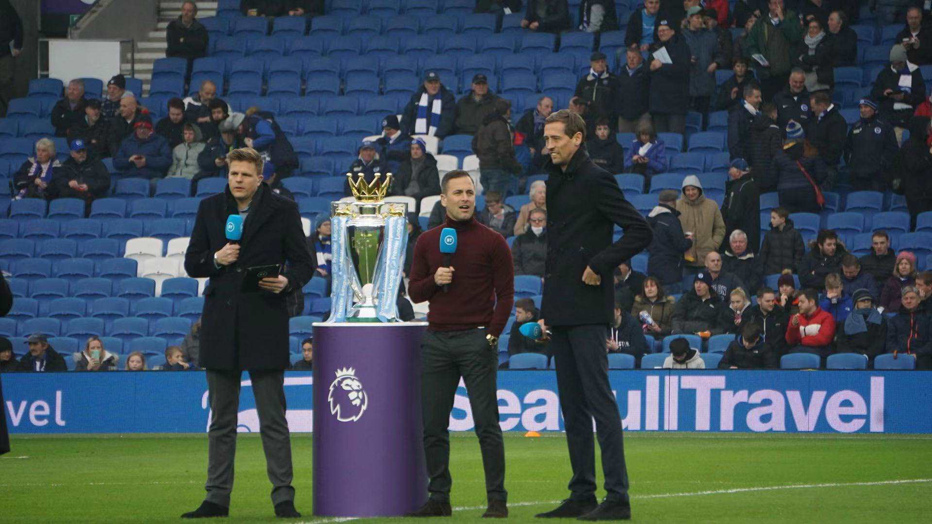 不仅令国人 不仅令国人